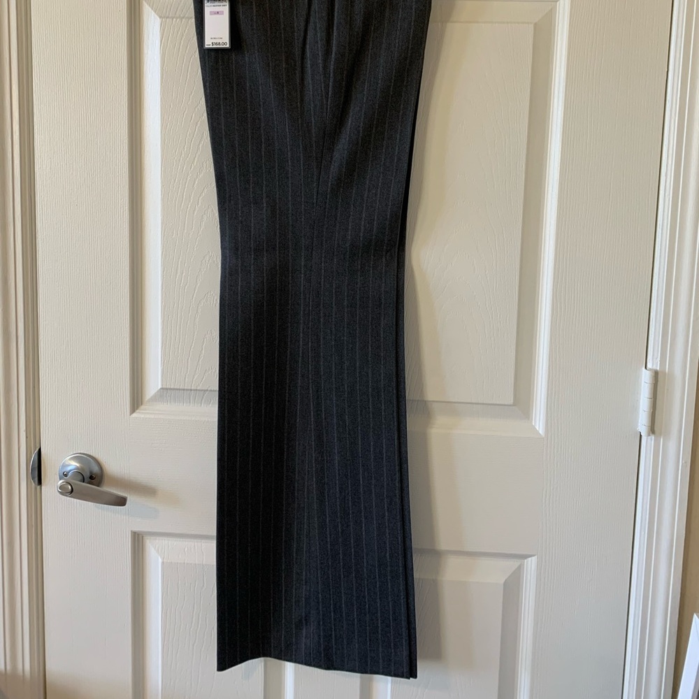 New BCBGMAXAZRIA Womens Size 6 Gray Pants Stripes